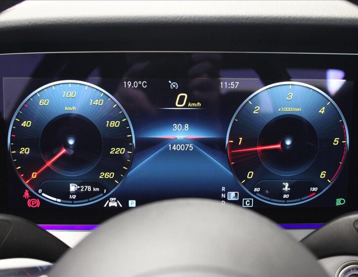 Mercedes-Benz CLS 22