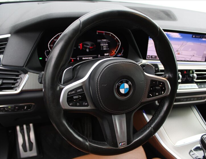 BMW X5 SUV / Terénní 3,0 l 195 kw