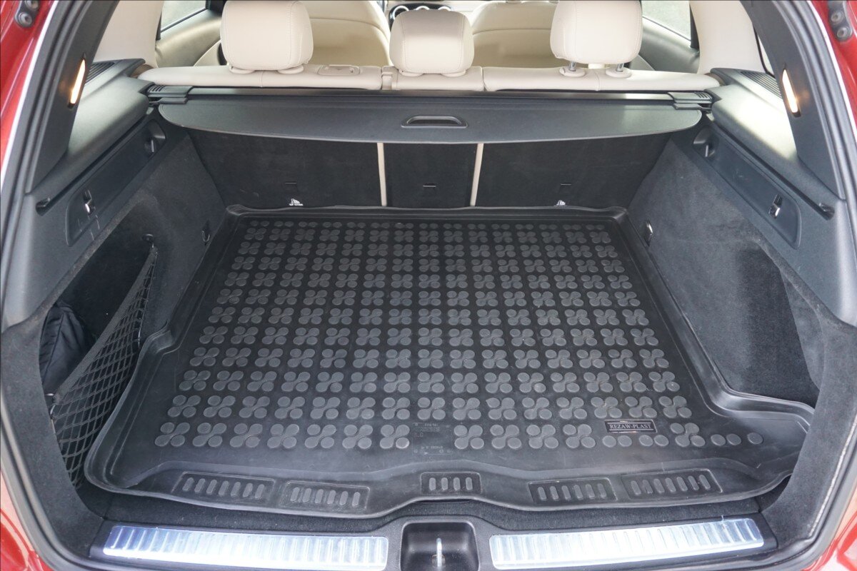 Mercedes-Benz GLC SUV / Terénní 2,1 l 125 kw