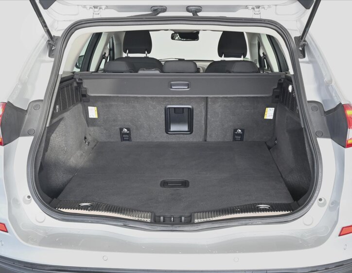 Ford Mondeo Kombi 2,0 l 110 kw