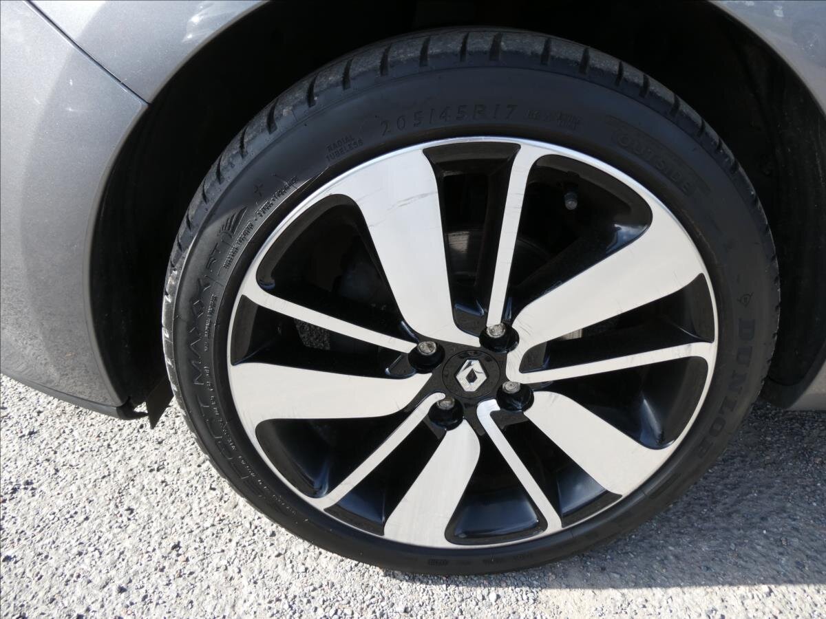 Renault Clio Hatchback 898,0 66 kw