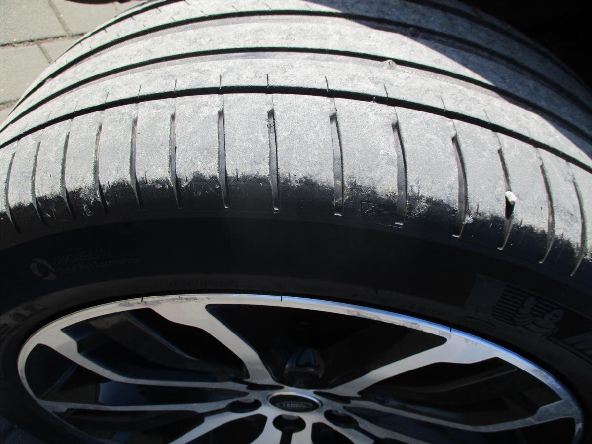 Land Rover Range Rover Sport SUV 3,0 l 183 kw