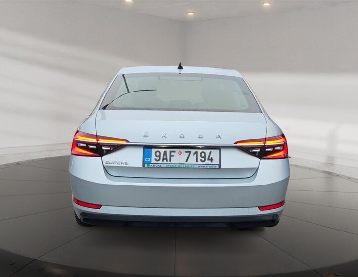Škoda Superb Liftback 2,0 l 110 kw