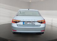 Škoda Superb Liftback 2,0 l 110 kw