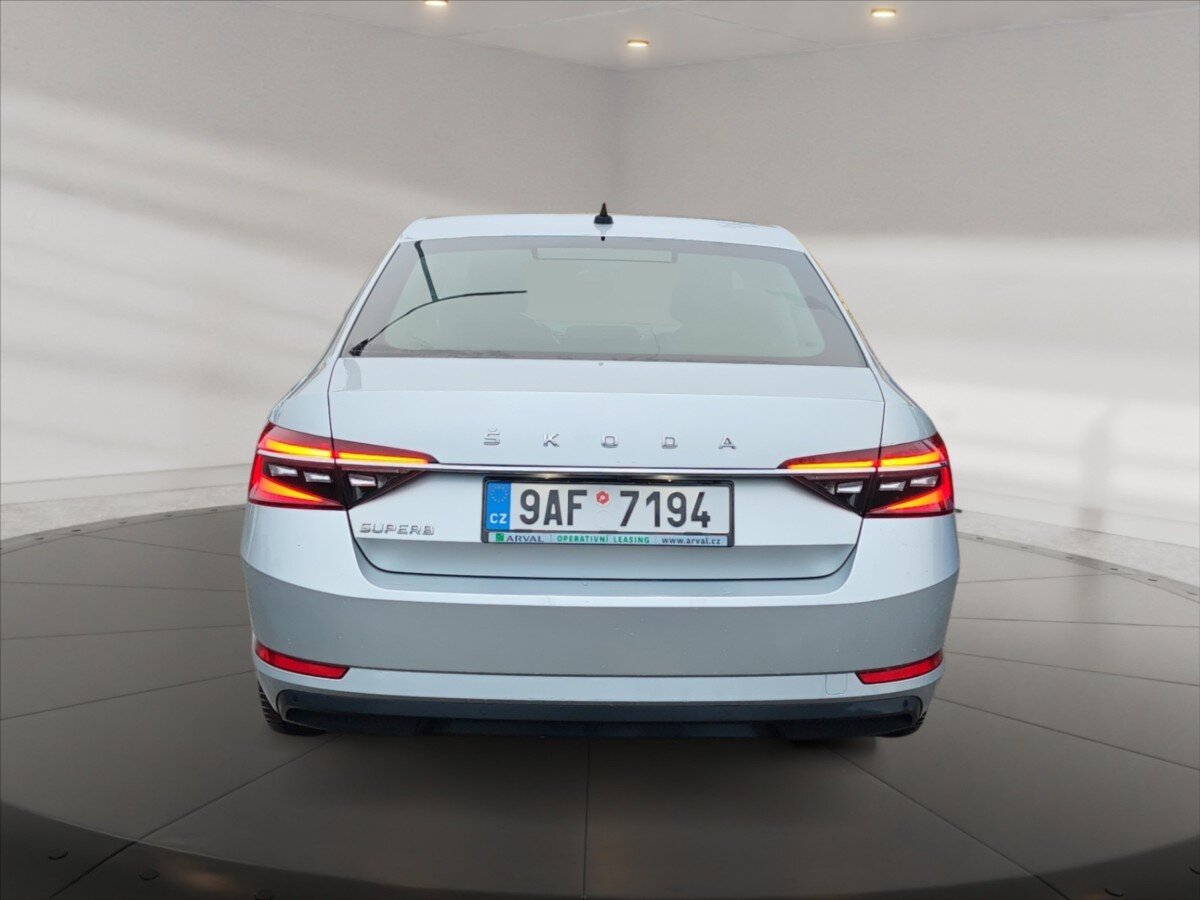 Škoda Superb Liftback 2,0 l 110 kw