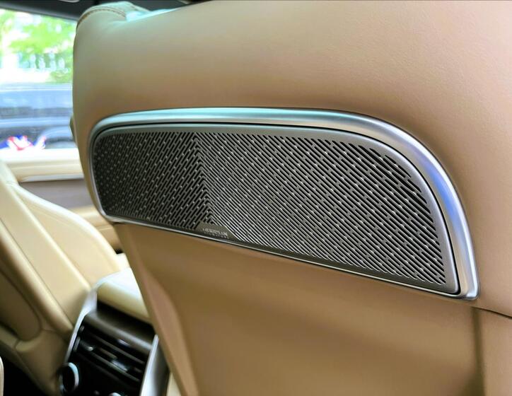 Land Rover Range Rover 43