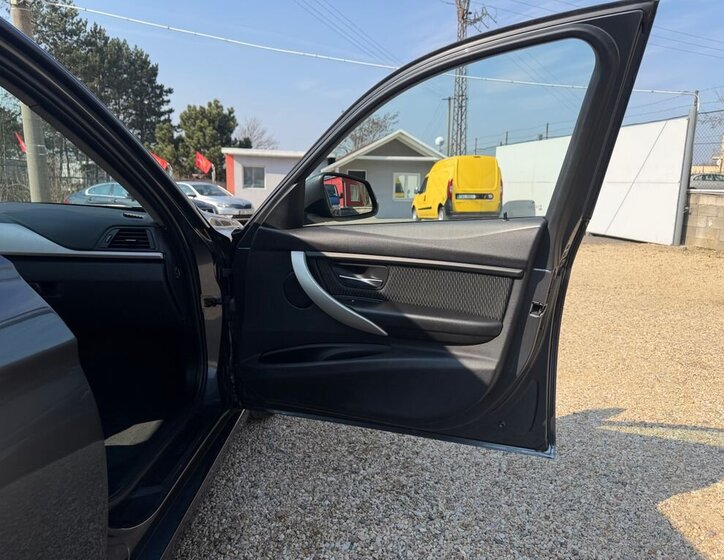 BMW Řada 3 Kombi 2,0 l 180 kw