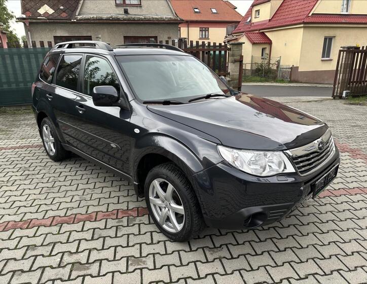 Subaru Forester 1