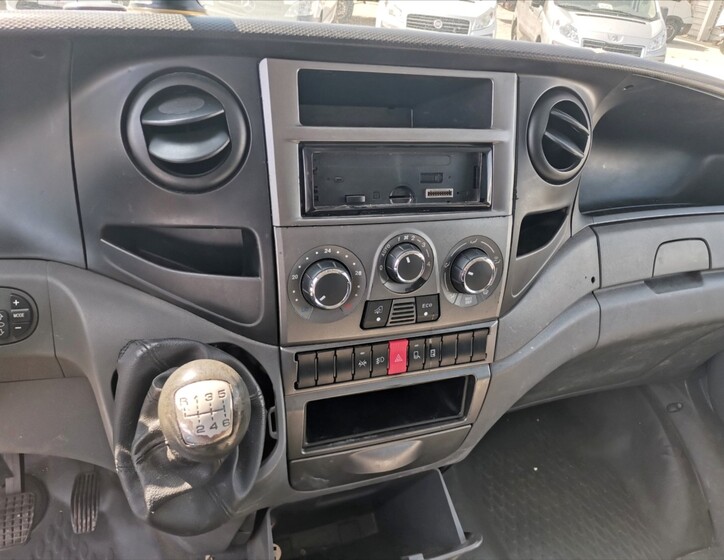 Iveco Daily 9