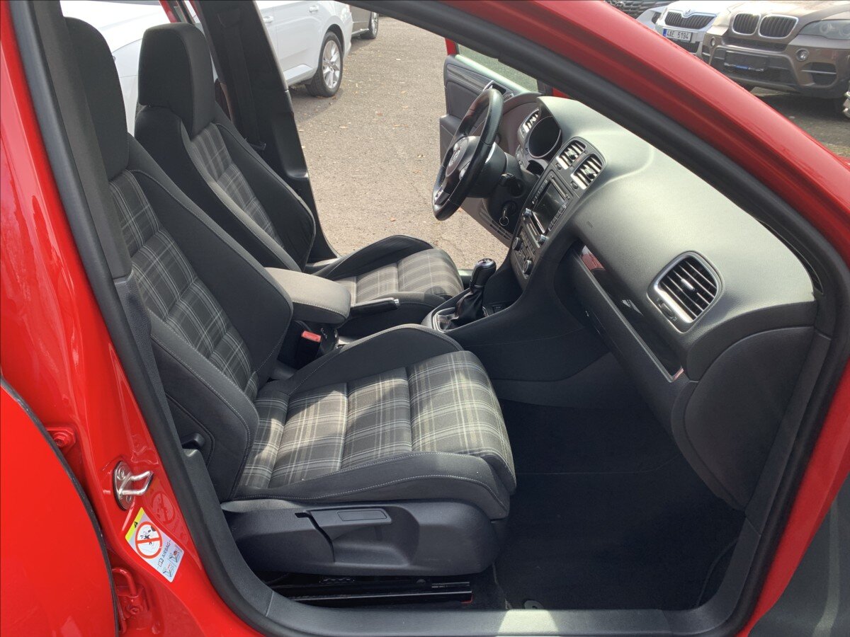 Volkswagen Golf Hatchback 2,0 l 125 kw