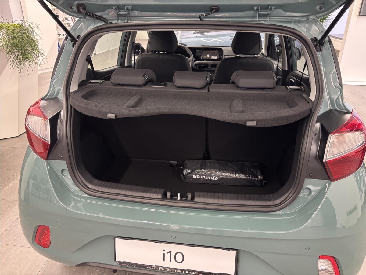 Hyundai i10 Hatchback 998,0 46 kw