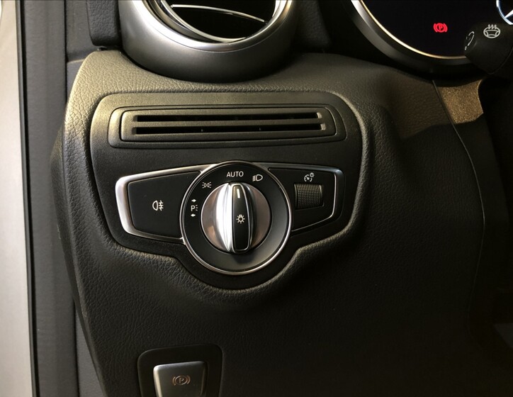 Mercedes-Benz GLC 21