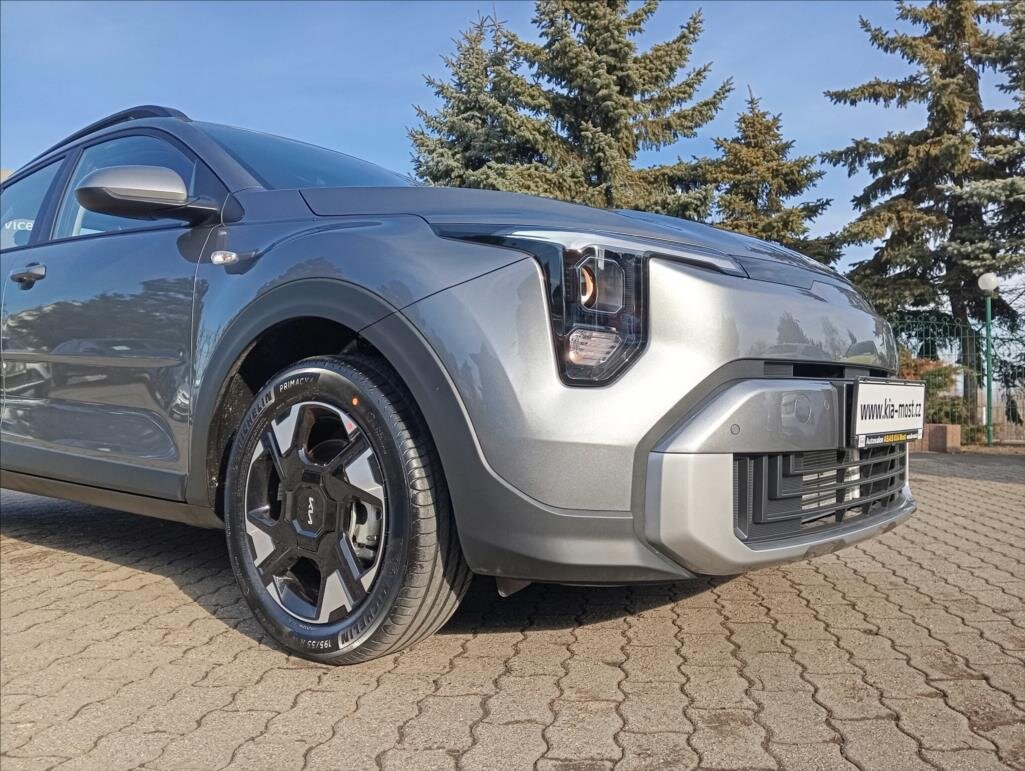 KIA Stonic SUV / Terénní 998,0 74 kw