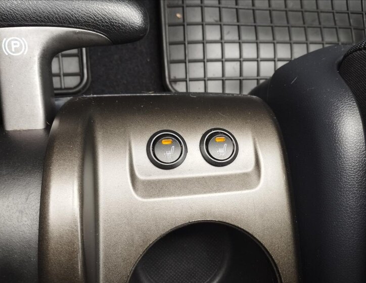 Honda CR-V SUV / Terénní 2,0 l 110 kw