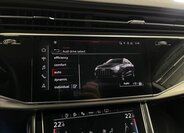 Audi Q8 7