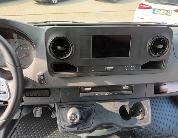 Mercedes-Benz Sprinter Ostatní 3,0 l 140 kw