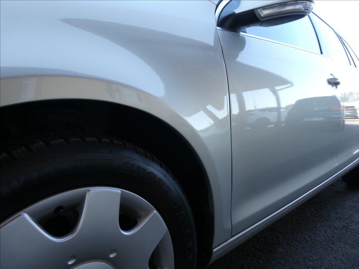 Volkswagen Golf Kombi 1,4 l 90 kw