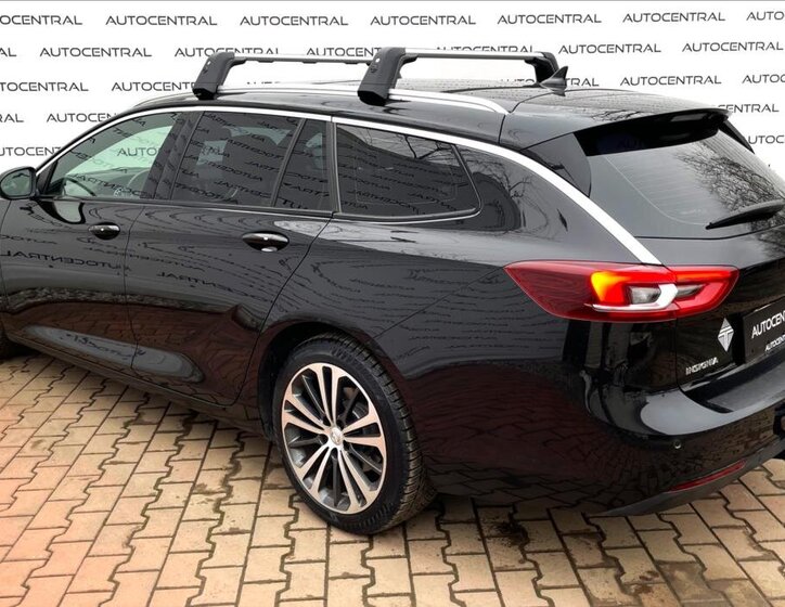 Opel Insignia Kombi 1,5 l 121 kw