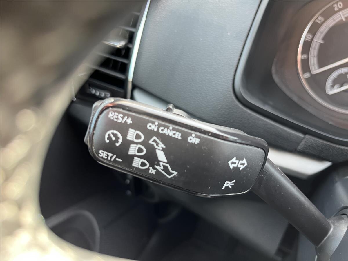 Škoda Karoq SUV / Terénní 2,0 l 110 kw