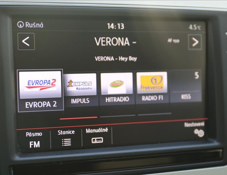 Volkswagen Passat Sedan / Limuzína 2,0 l 110 kw