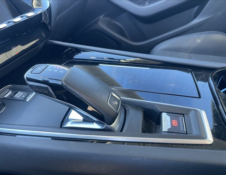 Peugeot 508 Kombi 2,0 l 120 kw