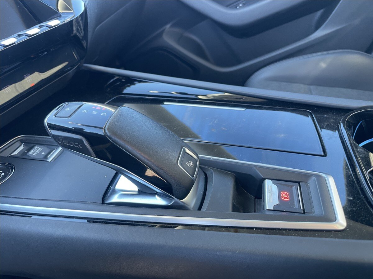 Peugeot 508 Kombi 2,0 l 120 kw