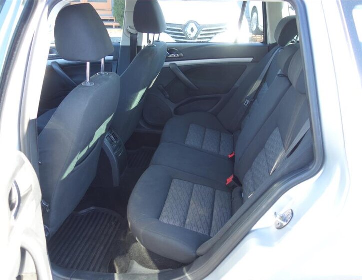 Škoda Octavia Kombi 1,6 l 77 kw