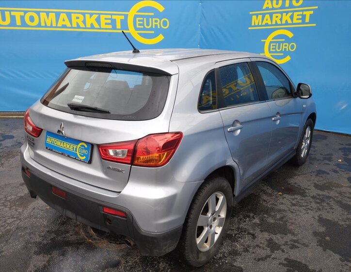 Mitsubishi ASX SUV 1,8 l 110 kw