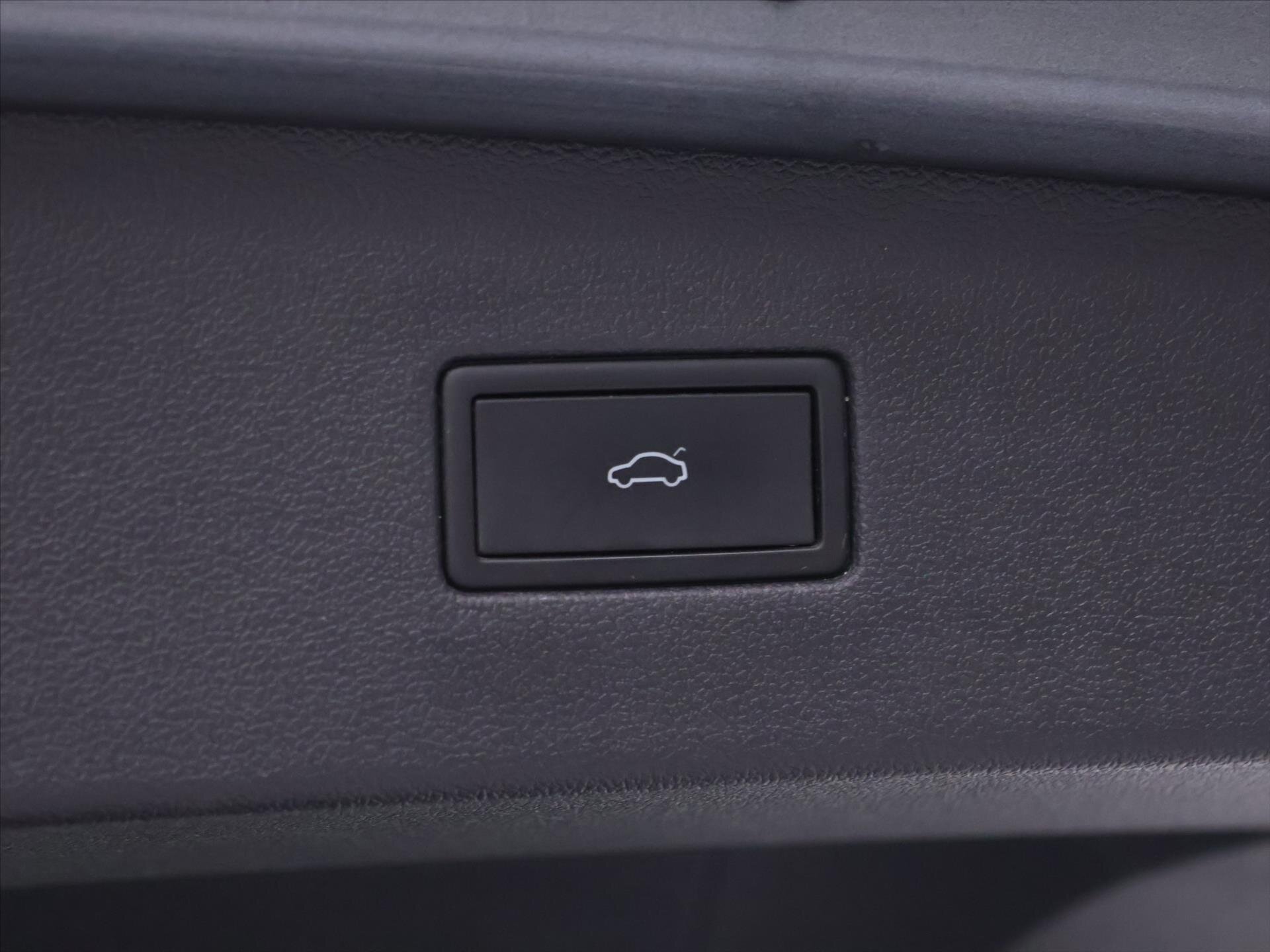 Volkswagen Tiguan Allspace SUV / Terénní 2,0 l 147 kw