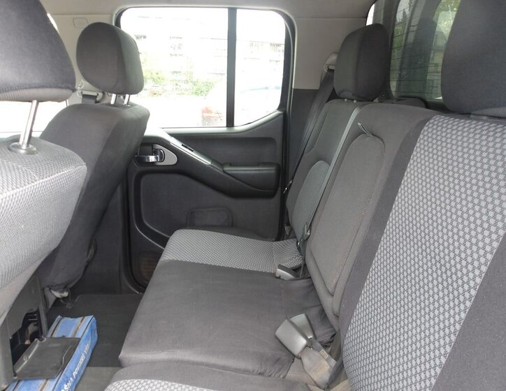 Nissan Navara Pick-up 2,5 l 126 kw