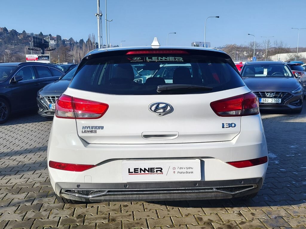 Hyundai i30 Hatchback 998,0 88 kw