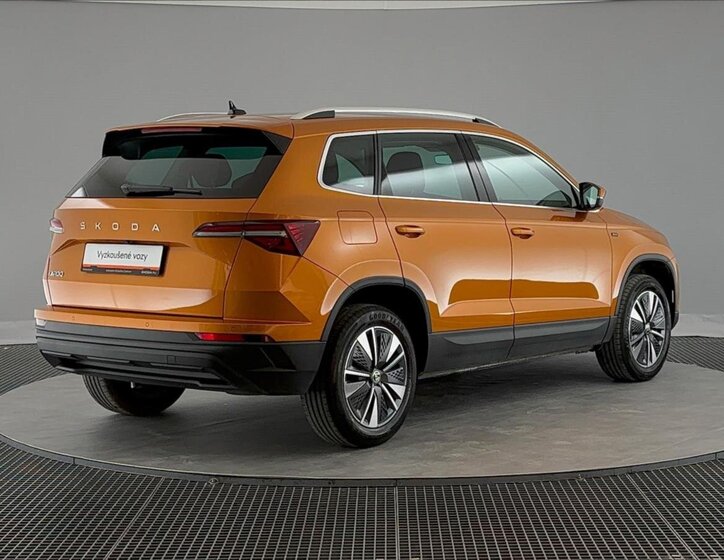 Škoda Karoq SUV / Terénní 1,5 l 110 kw