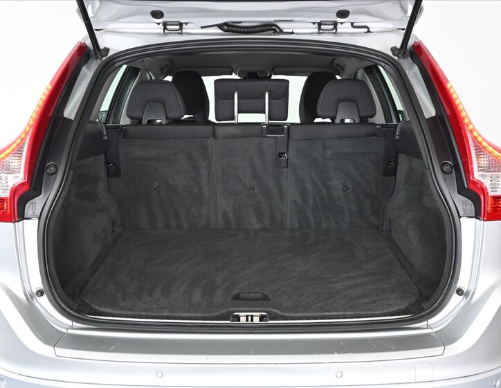 Volvo XC60 SUV / Terénní 2,4 l 133 kw