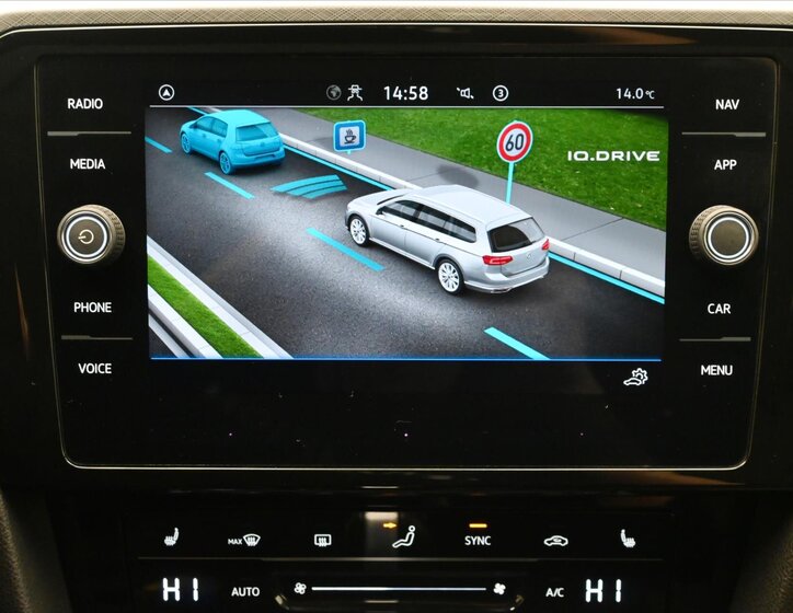 Volkswagen Passat Kombi 2,0 l 110 kw