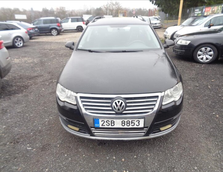 Volkswagen Passat Kombi 2,0 l 103 kw