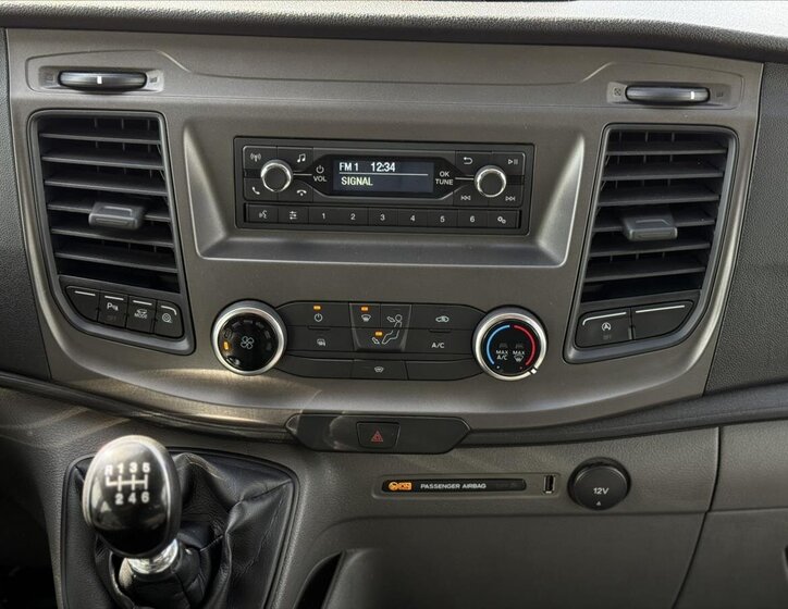 Ford Transit 26
