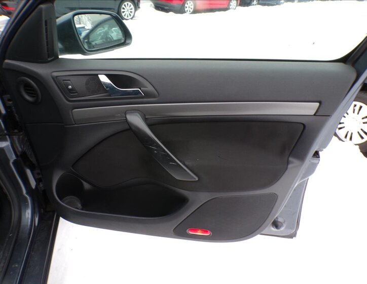 Škoda Octavia Kombi 2,0 l 103 kw