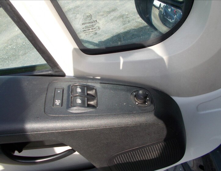 Peugeot Boxer Skříň 2,0 l 120 kw