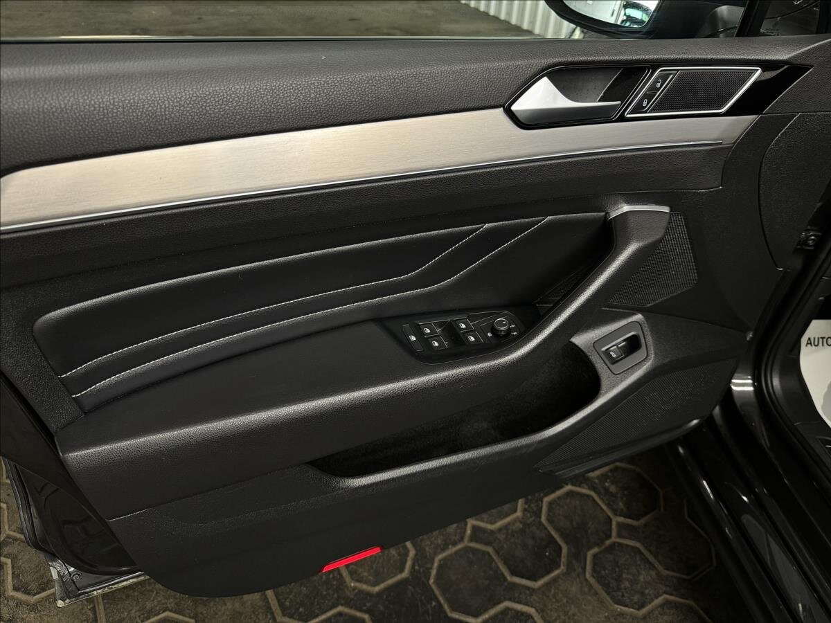 Volkswagen Passat Kombi 2,0 l 147 kw