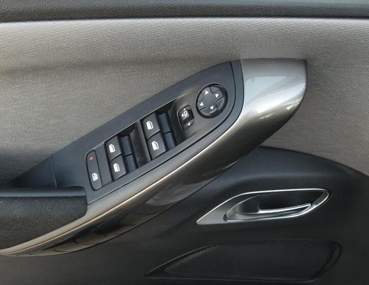 Citroën C4 Ostatní 2,0 l 120 kw