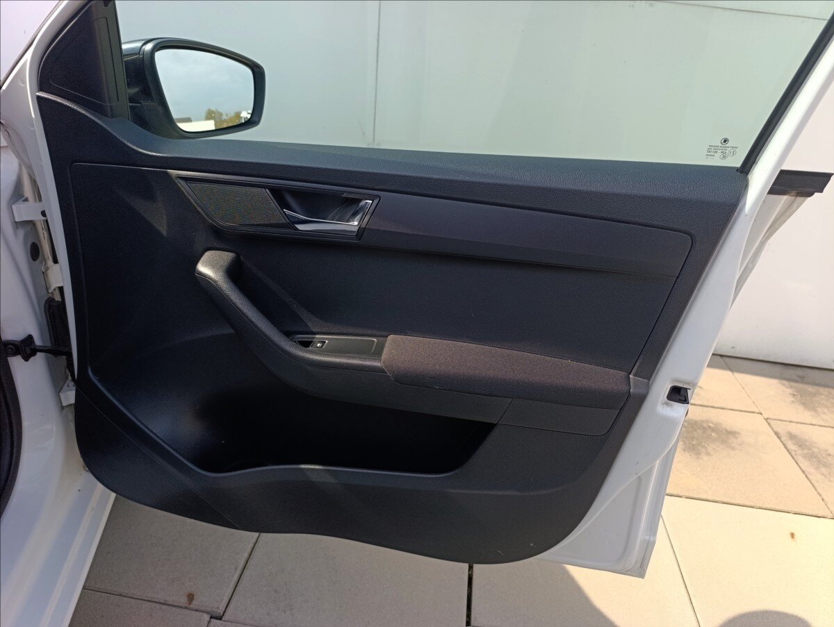 Škoda Fabia Hatchback 999,0 44 kw