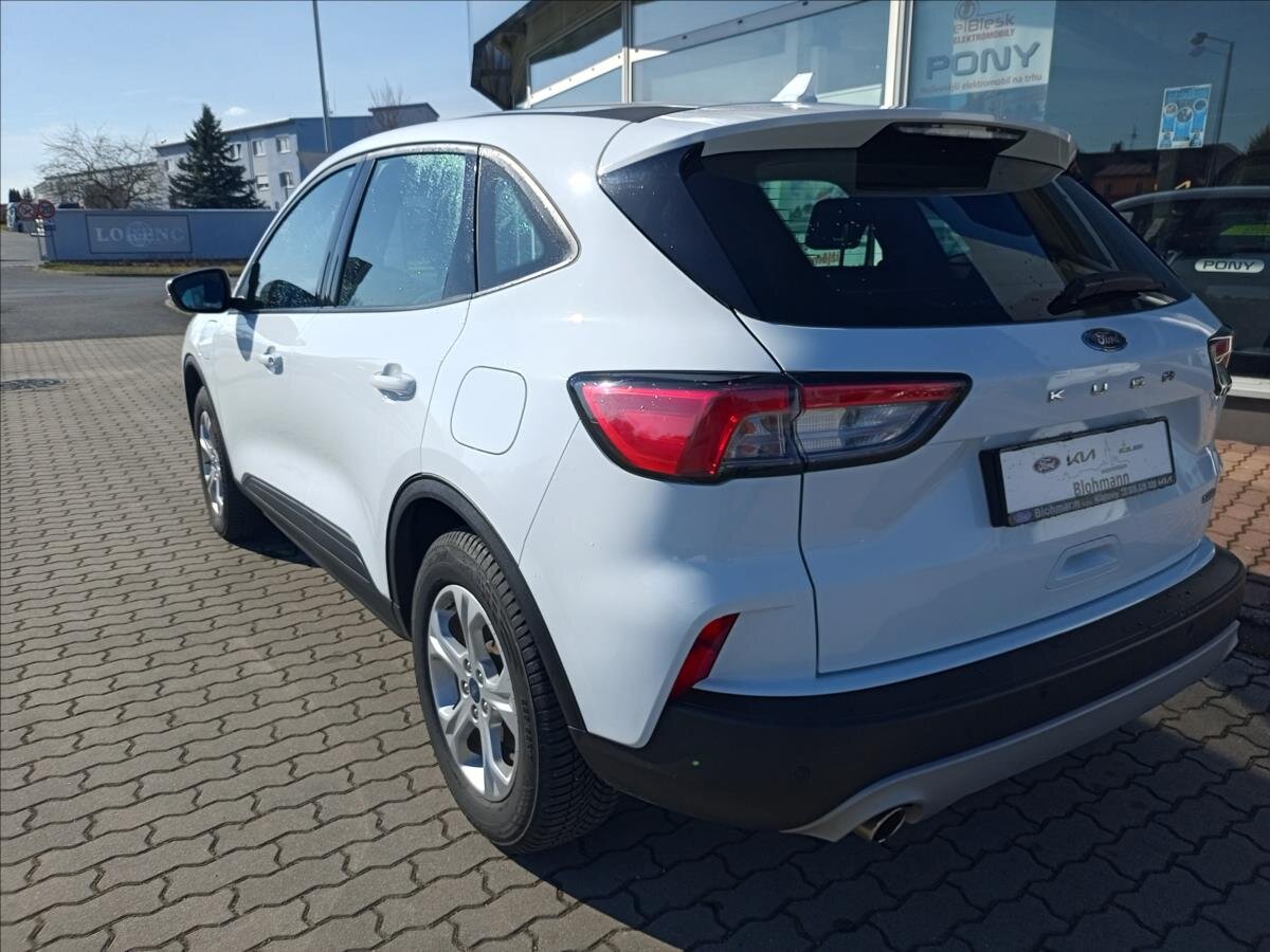 Ford Kuga SUV / Terénní 2,5 l 165 kw