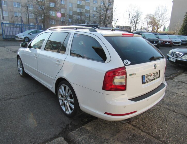 Škoda Octavia Kombi 2,0 l 147 kw