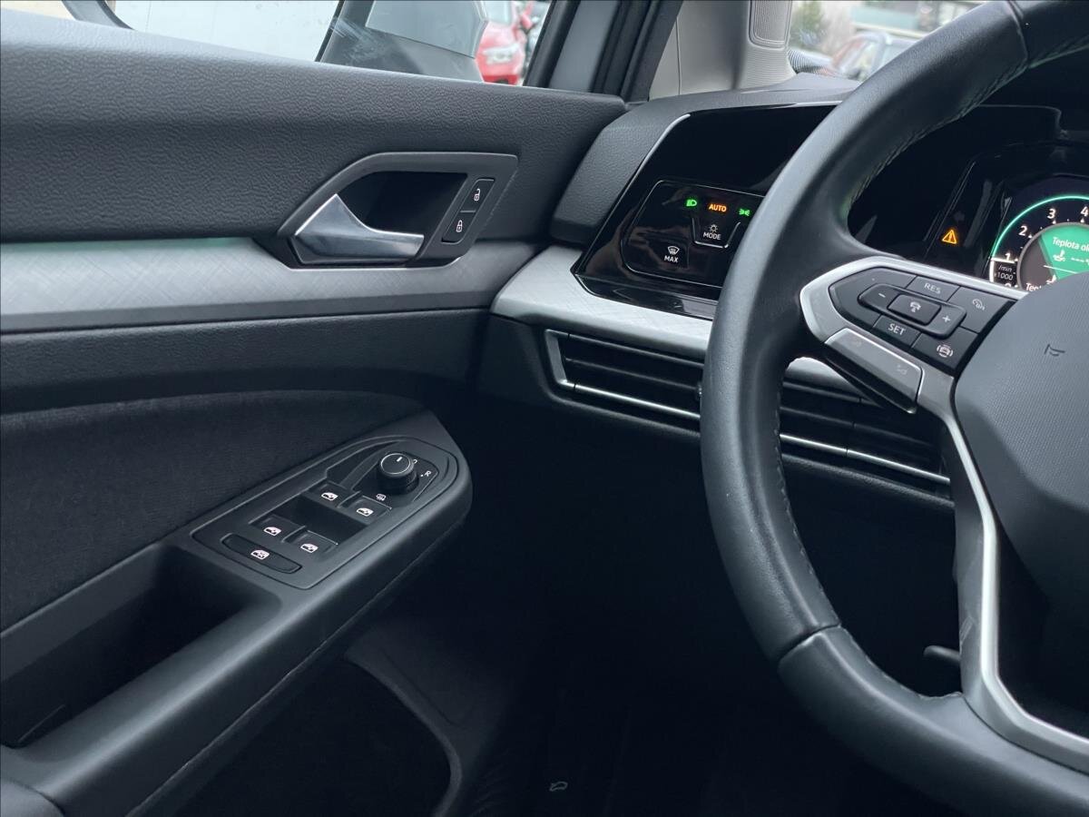 Volkswagen Golf Kombi 1,5 l 110 kw