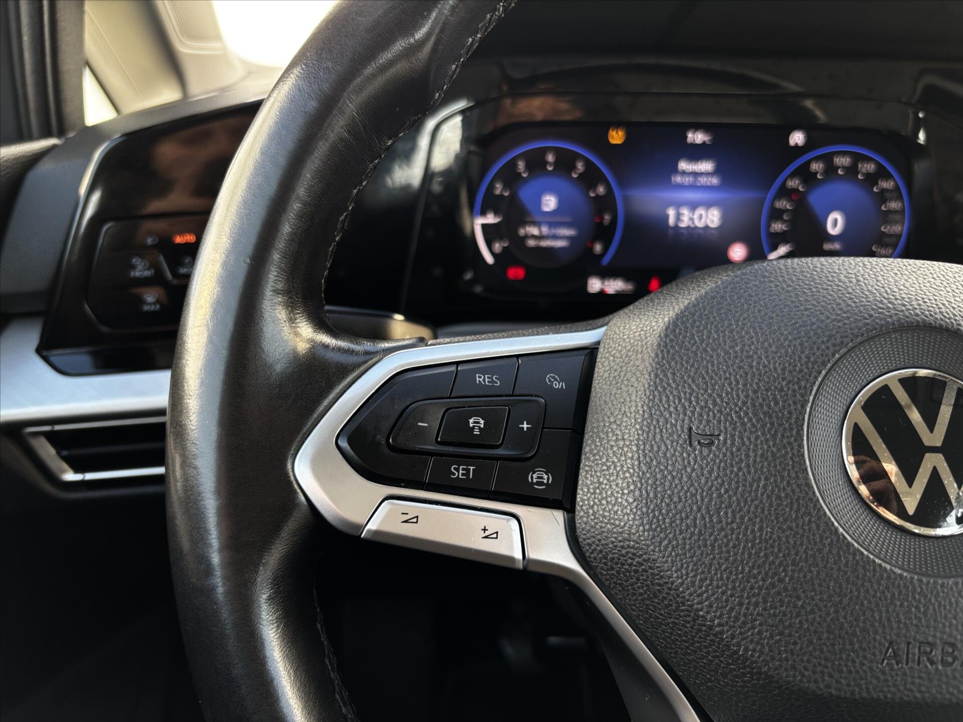 Volkswagen Golf Hatchback 1,5 l 96 kw