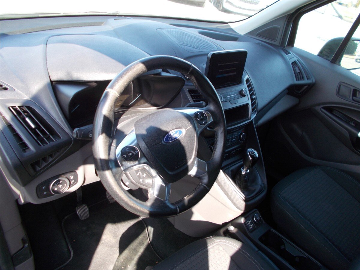 Ford Tourneo Connect MPV 1,5 l 88 kw