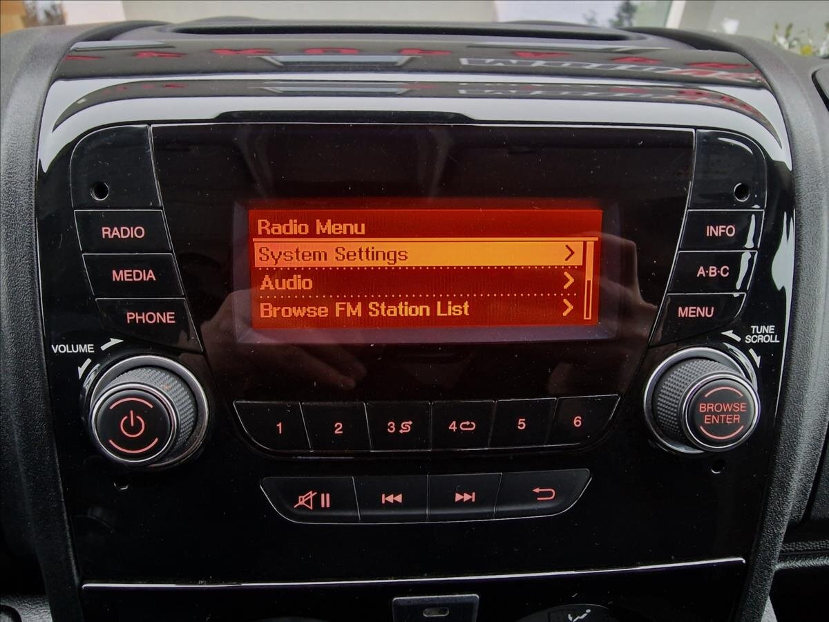 Fiat Ducato Skříň 3,0 l 100 kw