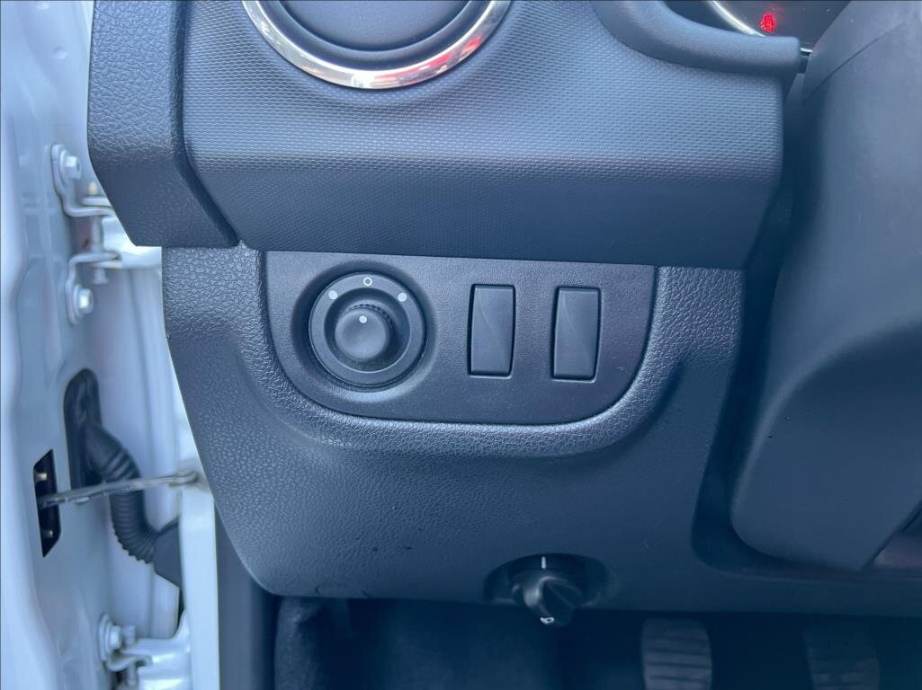 Dacia Sandero Hatchback 1,1 l 55 kw