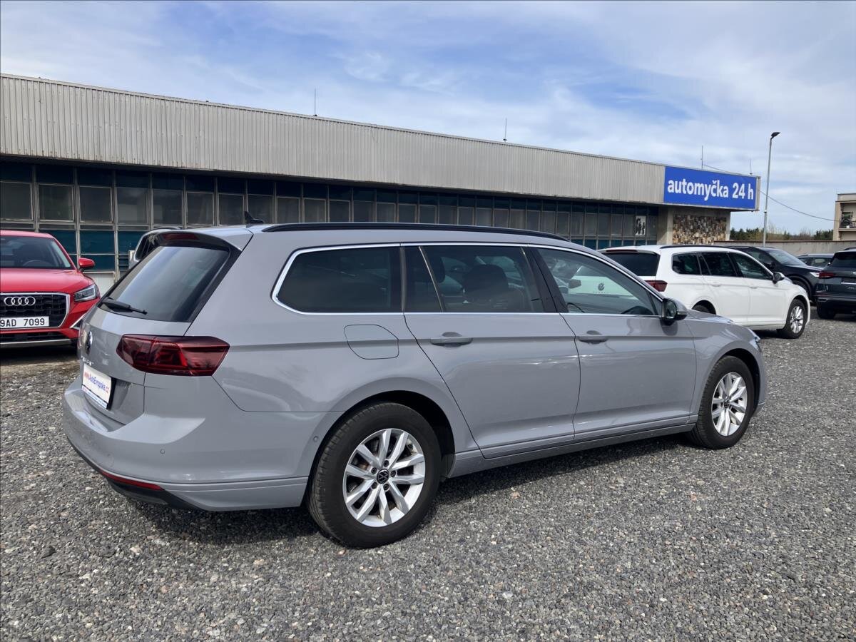 Volkswagen Passat Kombi 2,0 l 110 kw