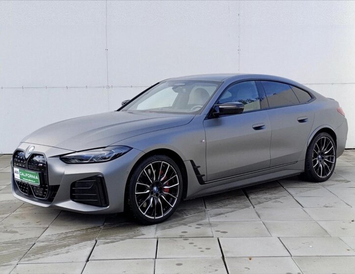 BMW i4 Sedan / Limuzína 0,0 400 kw